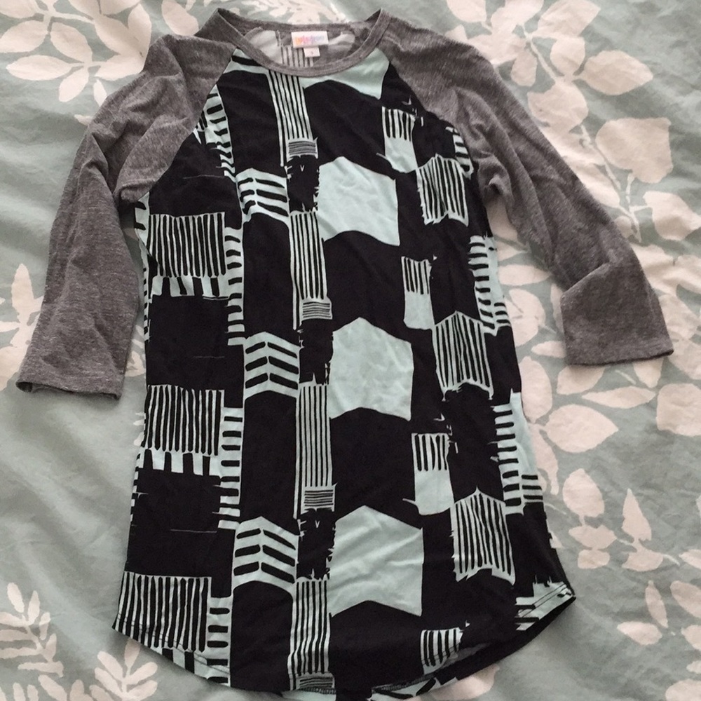 Lularoe Randy Shirt